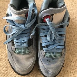 Classic light blue Jordan 4 sneakers size 7